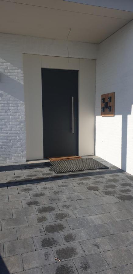 Apartamento Louis Maaseik Exterior foto