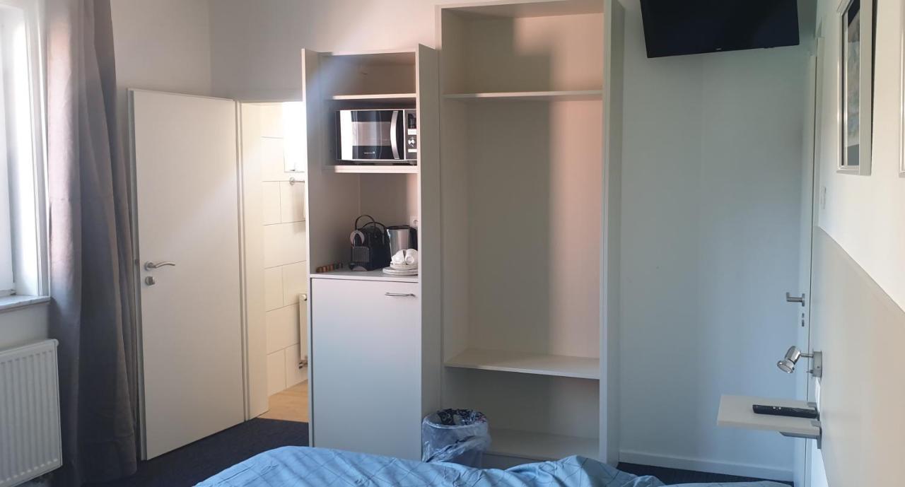Apartamento Louis Maaseik Exterior foto