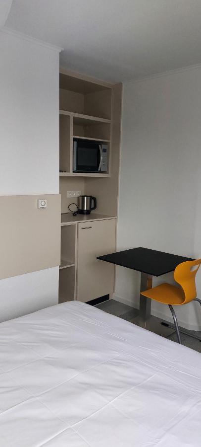 Apartamento Louis Maaseik Exterior foto